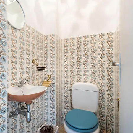 Apartment Sea View Large 2 Bdrs Swimming Pool & Parking Antibes